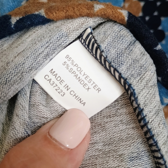 Charming Blue and Brown Patterned Blouse - Picture 5 of 5